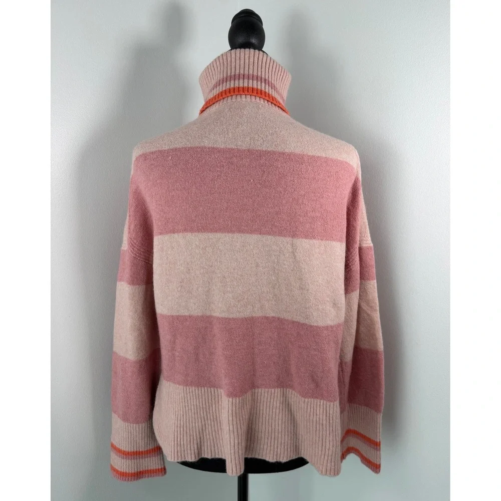 J. Crew crew pink